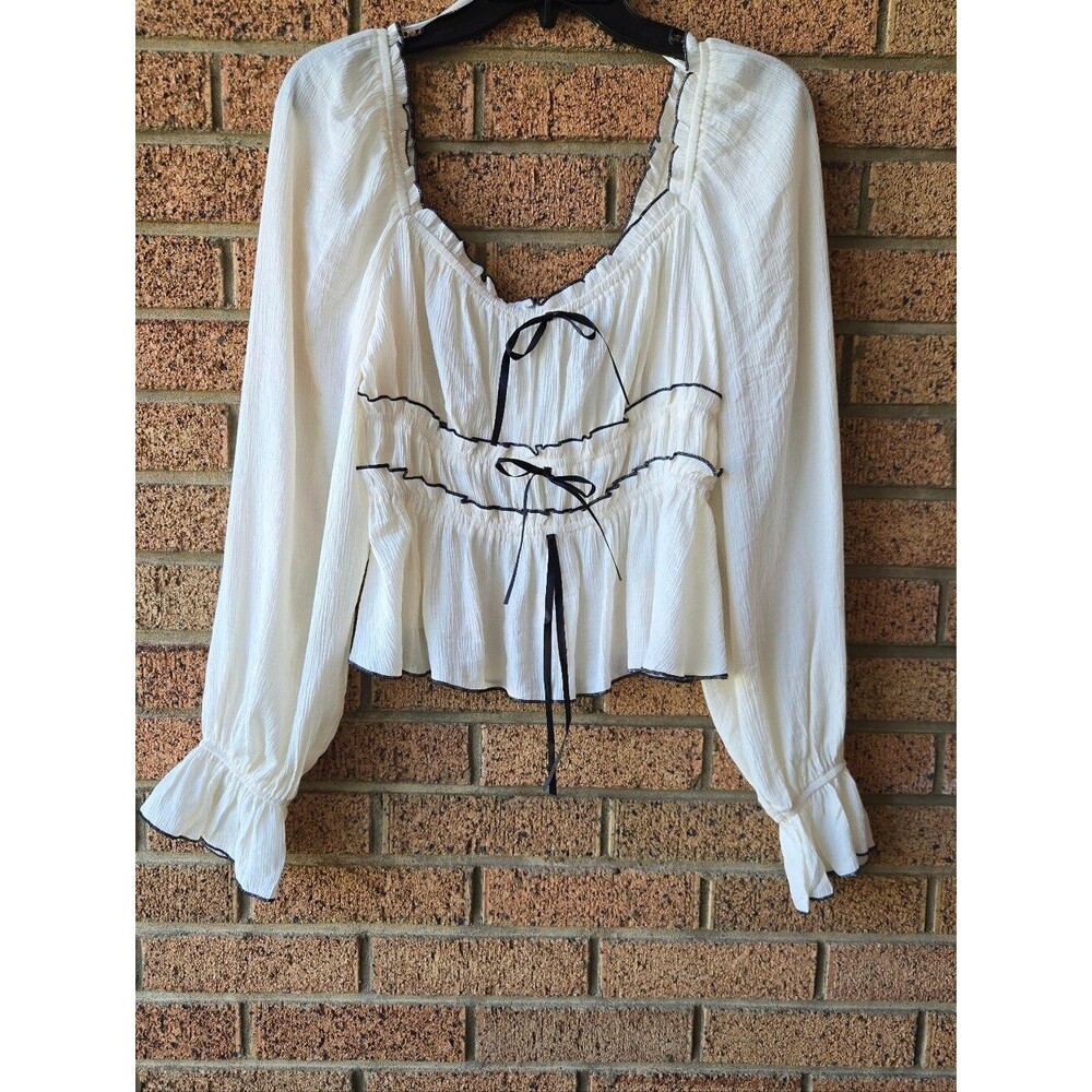 Pepper Cream Coquette Peasant Blouse with Black Trim 🖤